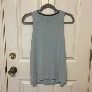 On Cloud Running Blue Active Tank Top Cut Out Back Size Small